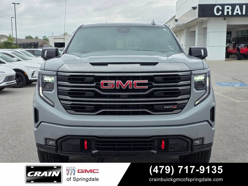 Used 2024 GMC Sierra 1500 AT4 w/ Technology Package AWD/4WD image 2