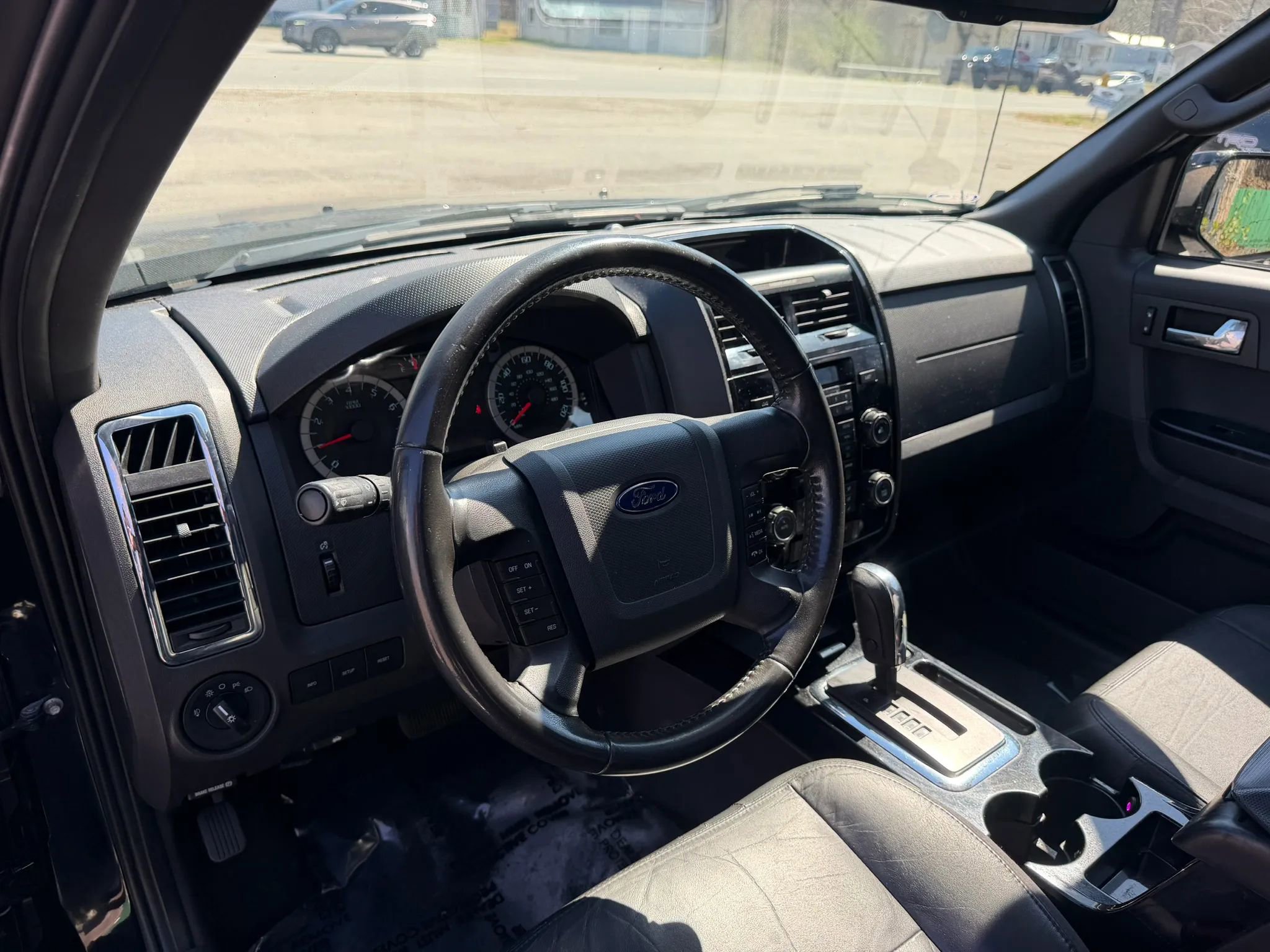 Used 2012 Ford Escape Limited image 23