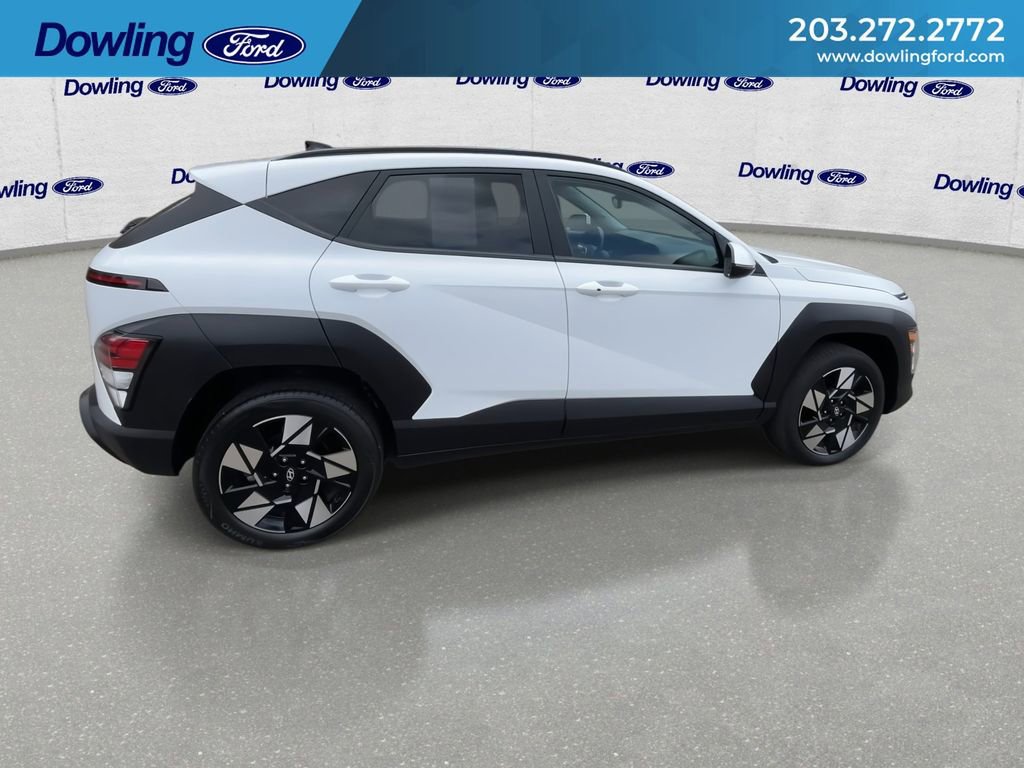 Used 2024 Hyundai Kona SEL image 4