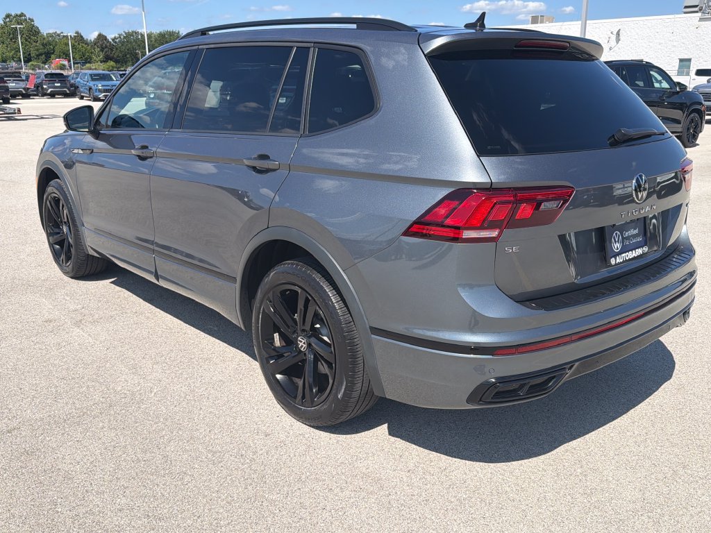 Certified 2023 Volkswagen Tiguan SE R-Line AWD/4WD image 4