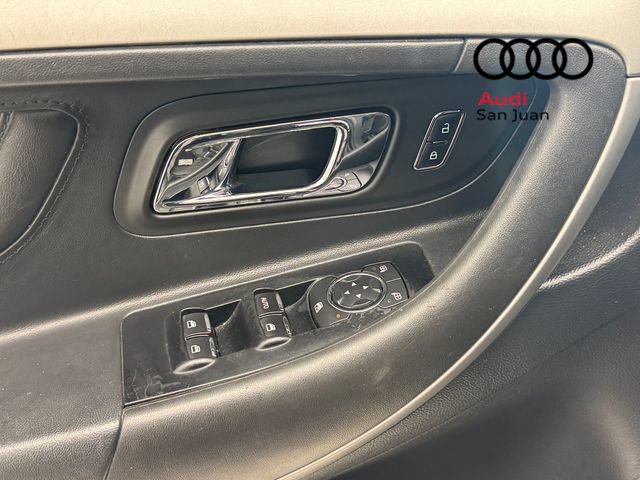 Used 2016 Ford Taurus SEL FWD image 28