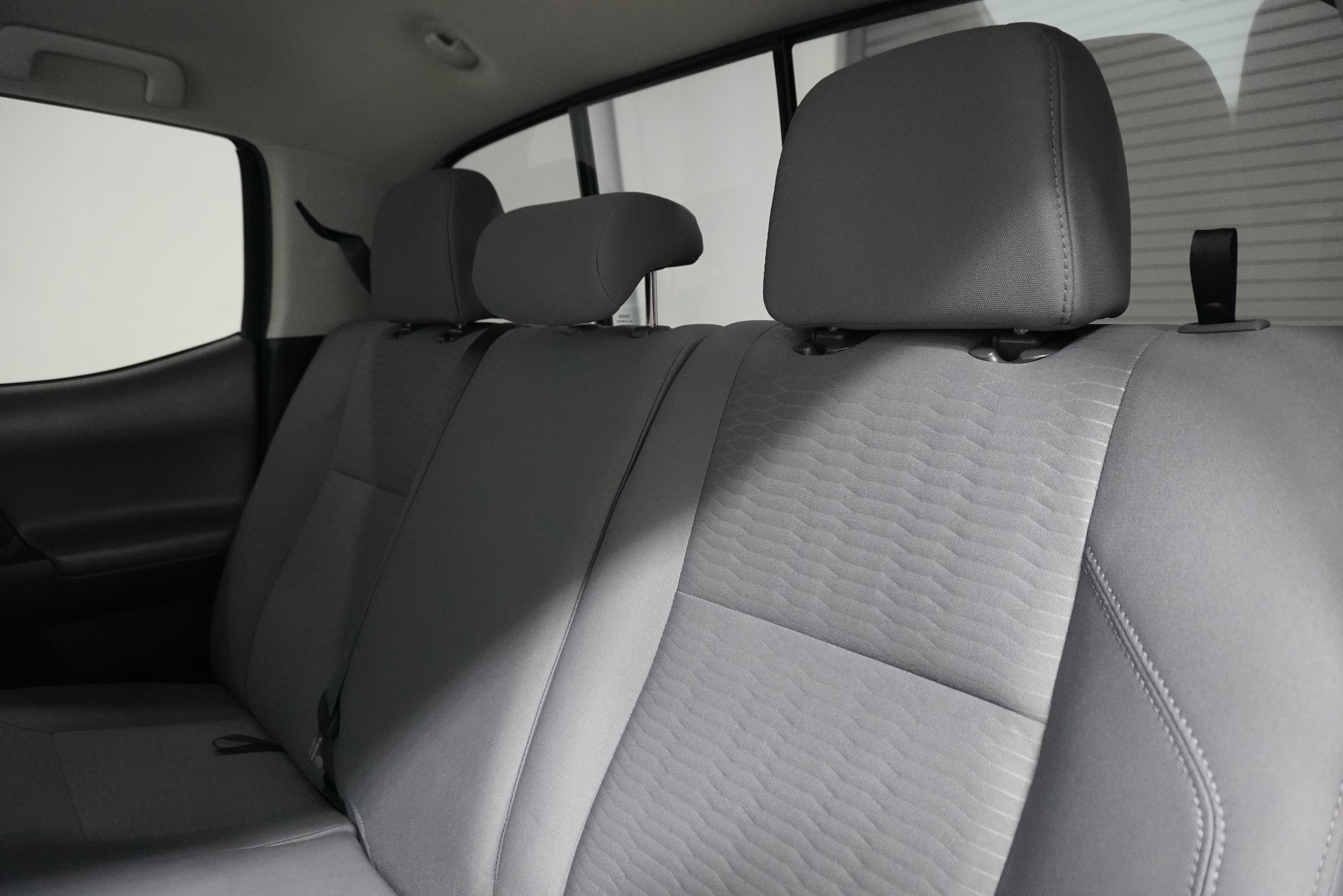 Used 2019 Toyota Tacoma SR5 RWD image 14