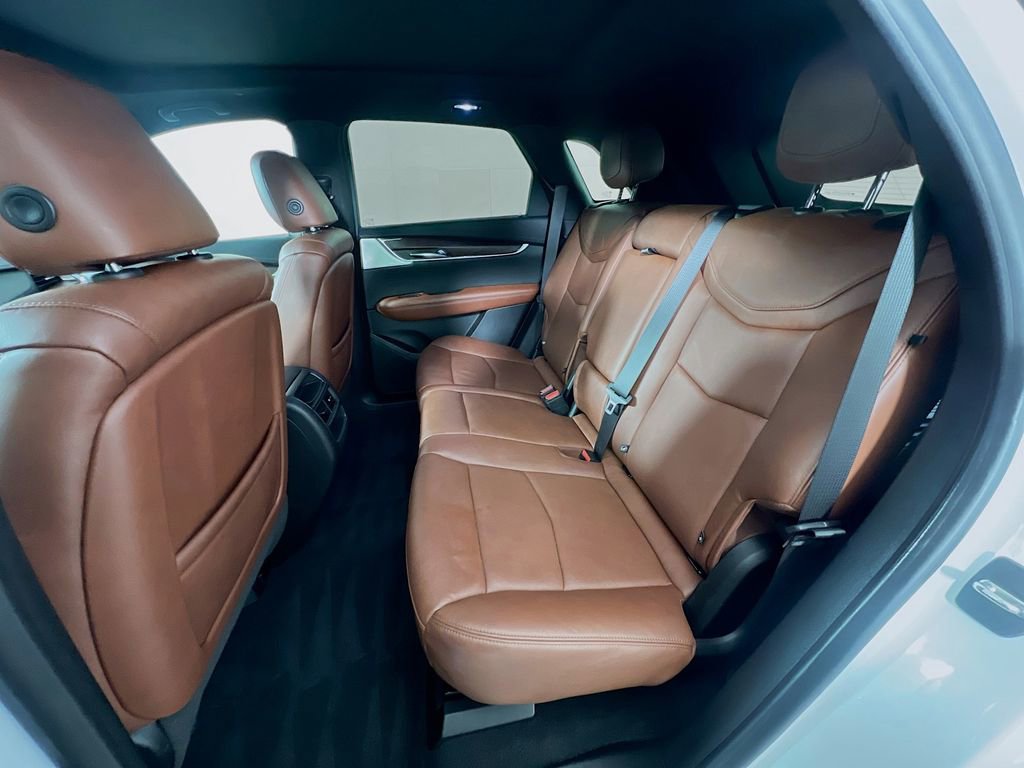 Used 2021 Cadillac XT5 Sportv w/ LPO, Floor Liner Package image 28