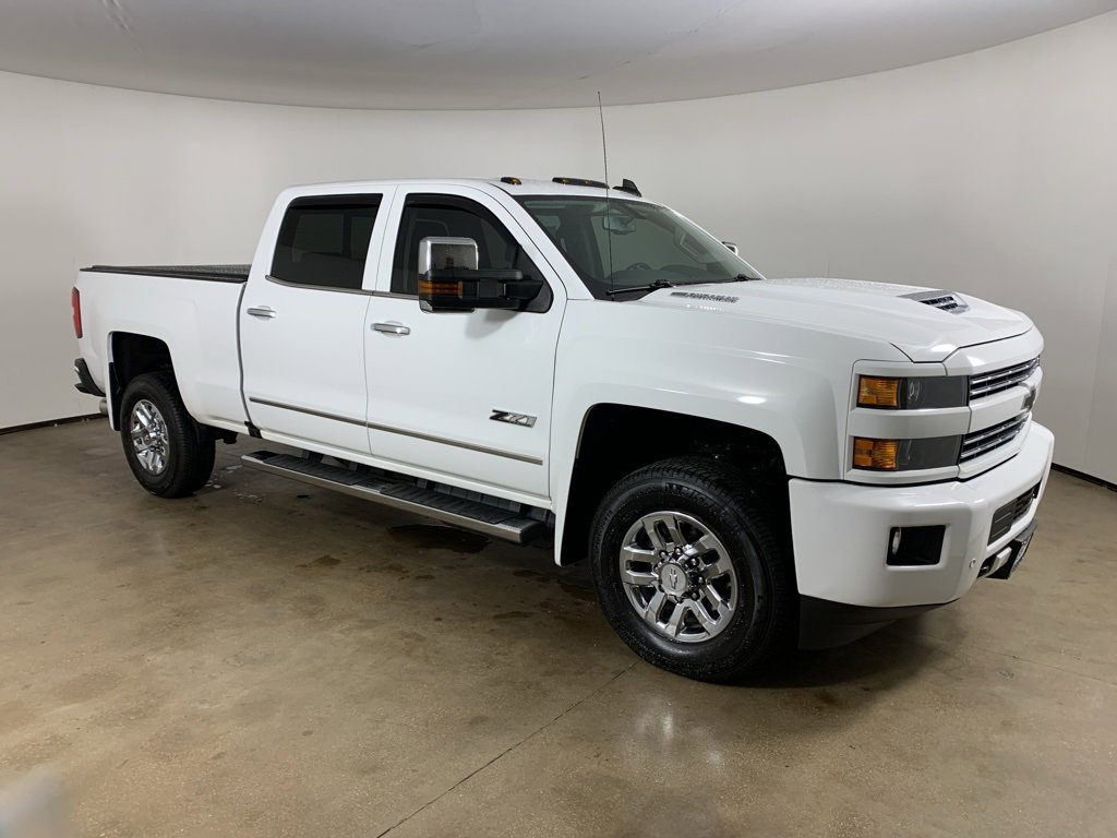 Used 2019 Chevrolet Silverado 3500 LTZ w/ Duramax Plus Package image 5