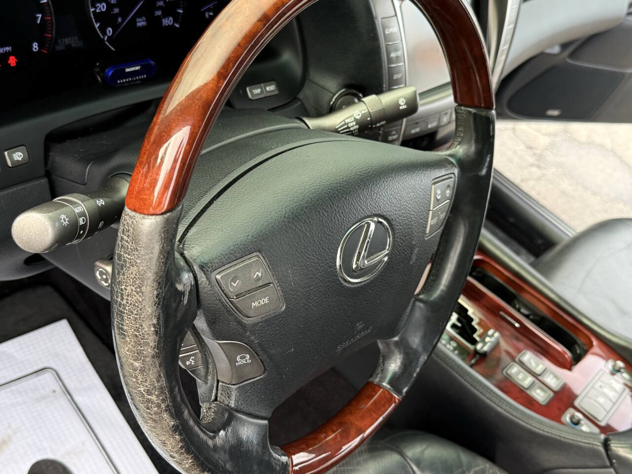 Used 2007 Lexus LS 460 L RWD image 9