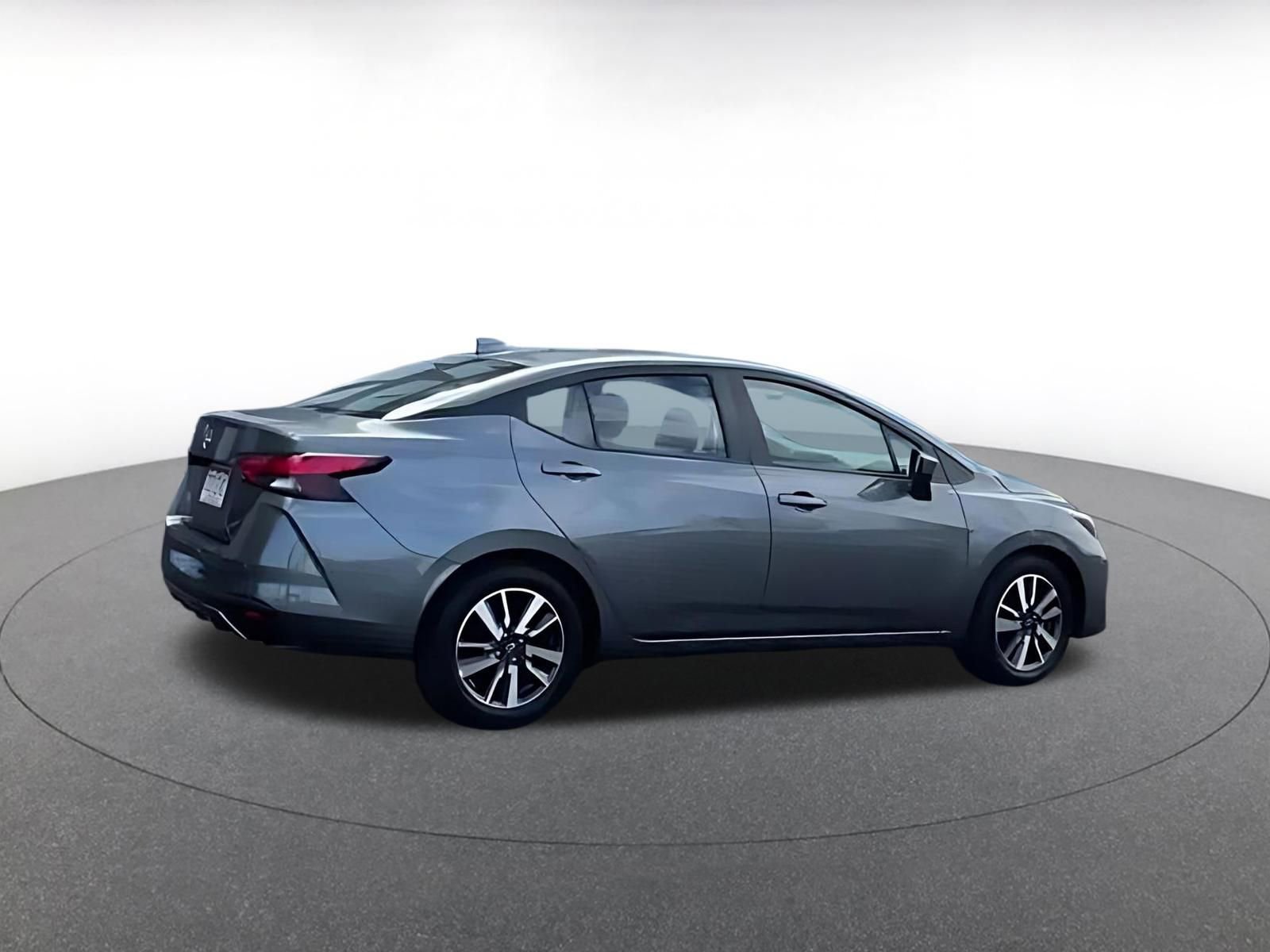 Used 2025 Nissan Versa SV FWD image 14