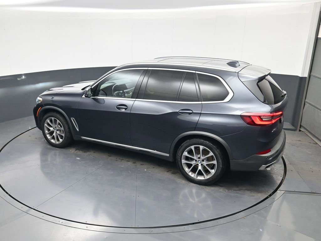 Used 2021 BMW X5 sDrive40i w/ Convenience Package image 29
