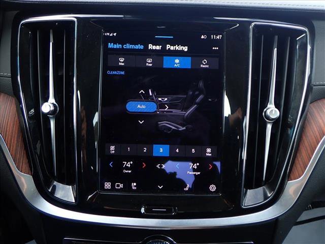 Used 2024 Volvo S60 B5 Ultimate image 18