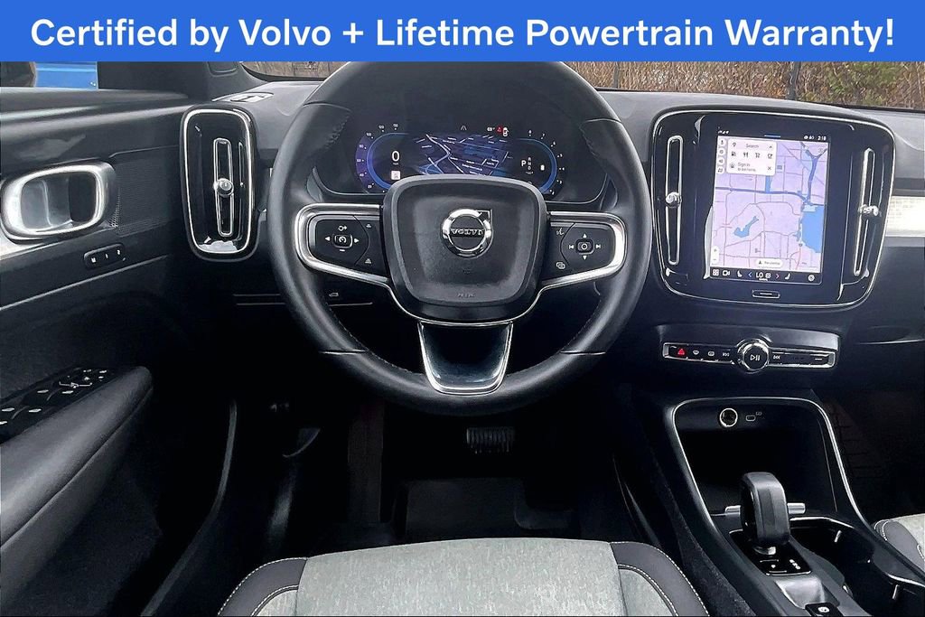 Certified 2023 Volvo XC40 B5 Core image 8