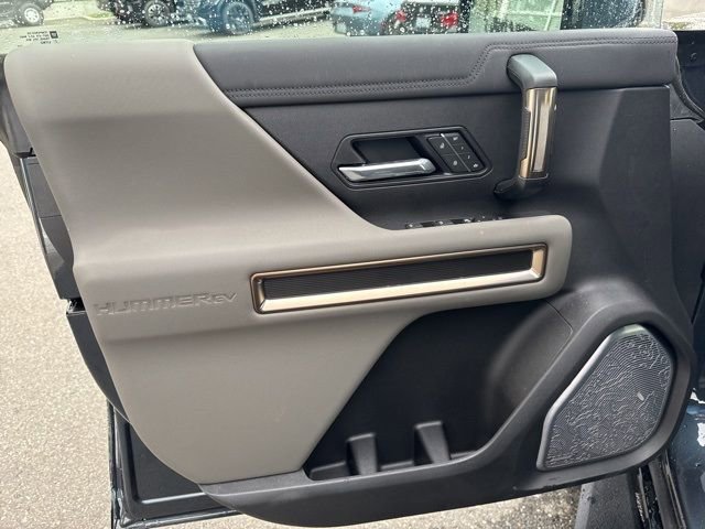 New 2025 GMC Hummer EV 2X image 14