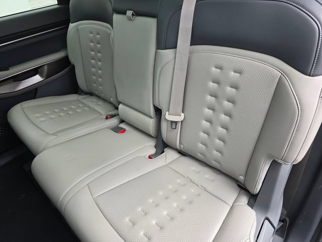Certified 2024 Kia EV9 Wind AWD/4WD image 19
