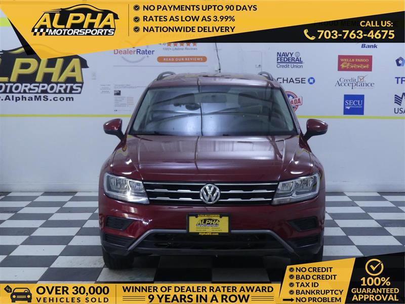 Used 2018 Volkswagen Tiguan S image 1