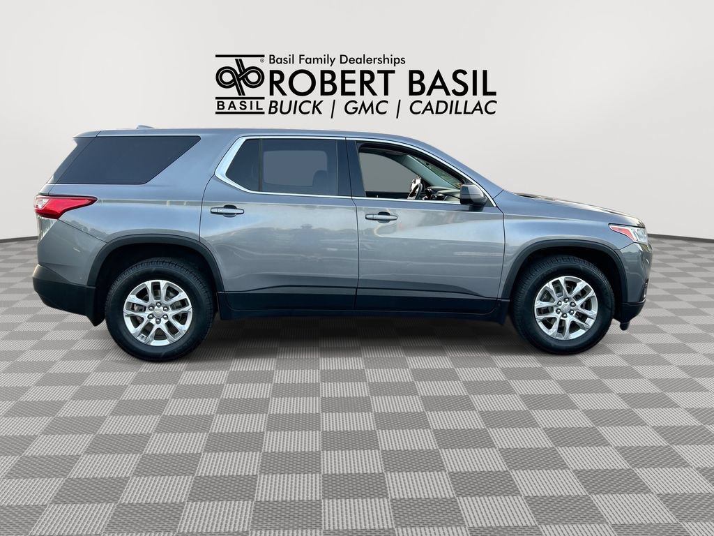 Used 2021 Chevrolet Traverse LS AWD/4WD image 9