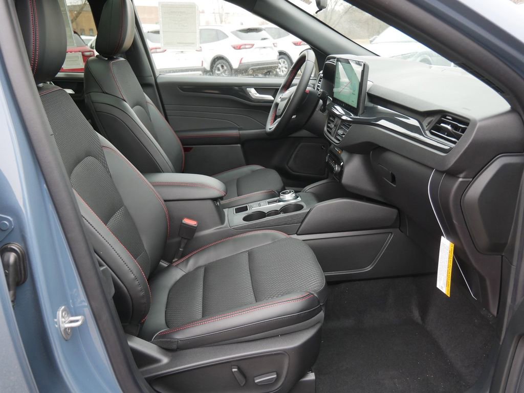 New 2026 Ford Escape ST-Line Select w/ Tech Pack #2 AWD/4WD image 12