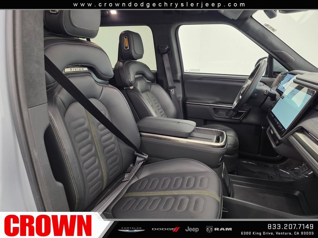 Used 2024 Rivian R1S Adventure AWD/4WD image 14