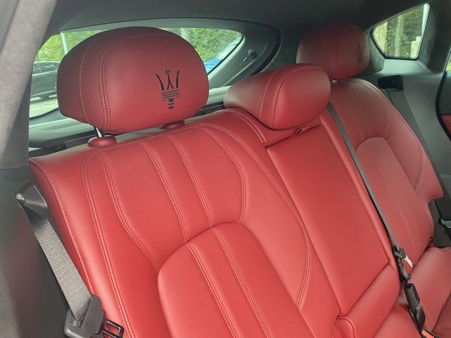 Used 2019 Maserati Levante GTS image 45