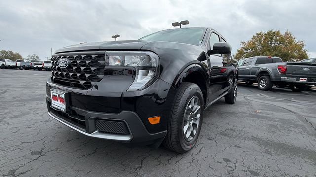 New 2025 Ford Maverick XLT image 9