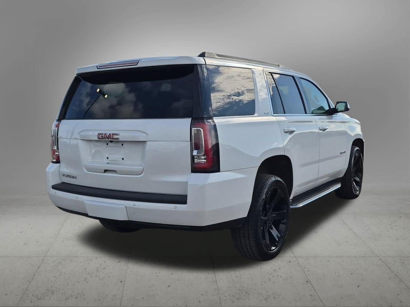 Used 2020 GMC Yukon SLT AWD/4WD image 6