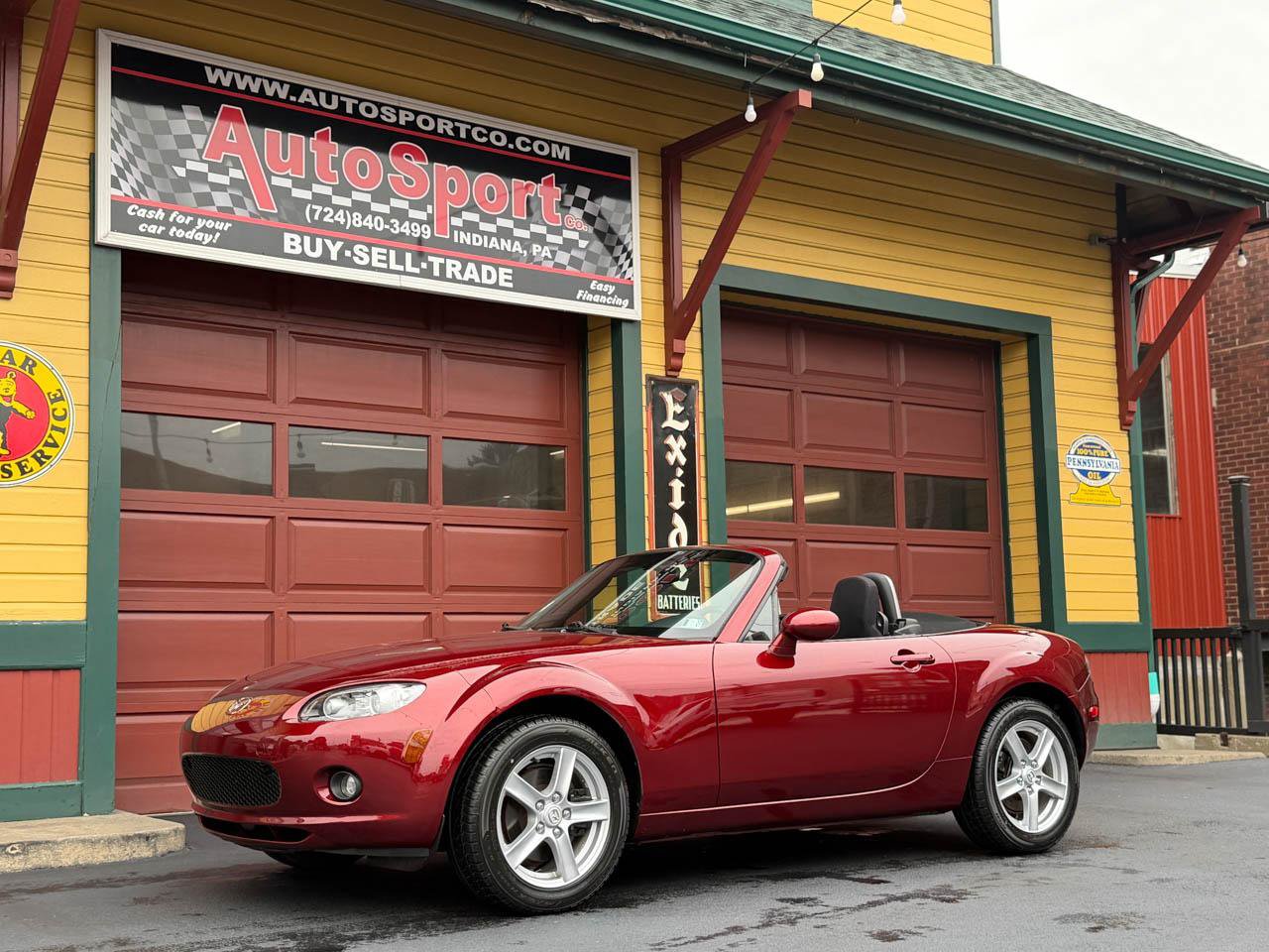 Used 2006 MAZDA MX-5 Miata Touring RWD image 12