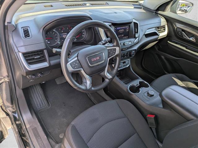 Used 2024 GMC Terrain SLE AWD/4WD image 10