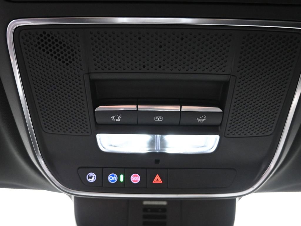 New 2026 Chevrolet Traverse High Country image 19