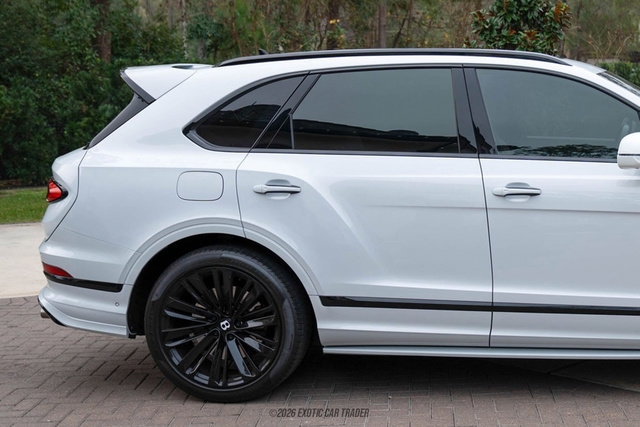 Used 2022 Bentley Bentayga Speed image 10