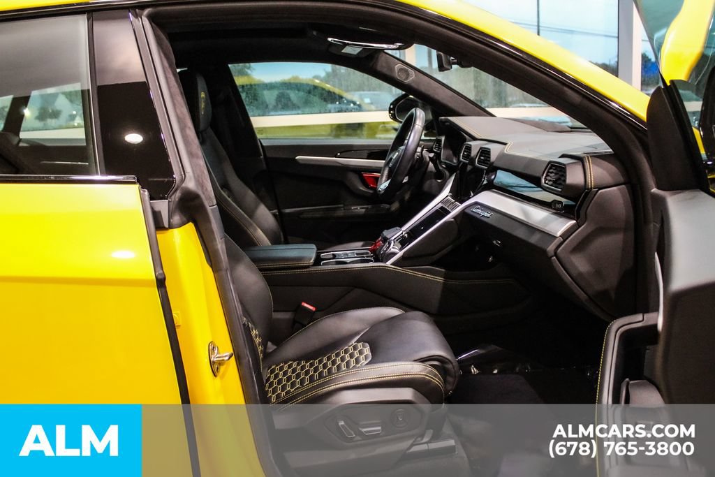 Used 2023 Lamborghini Urus S AWD/4WD image 14
