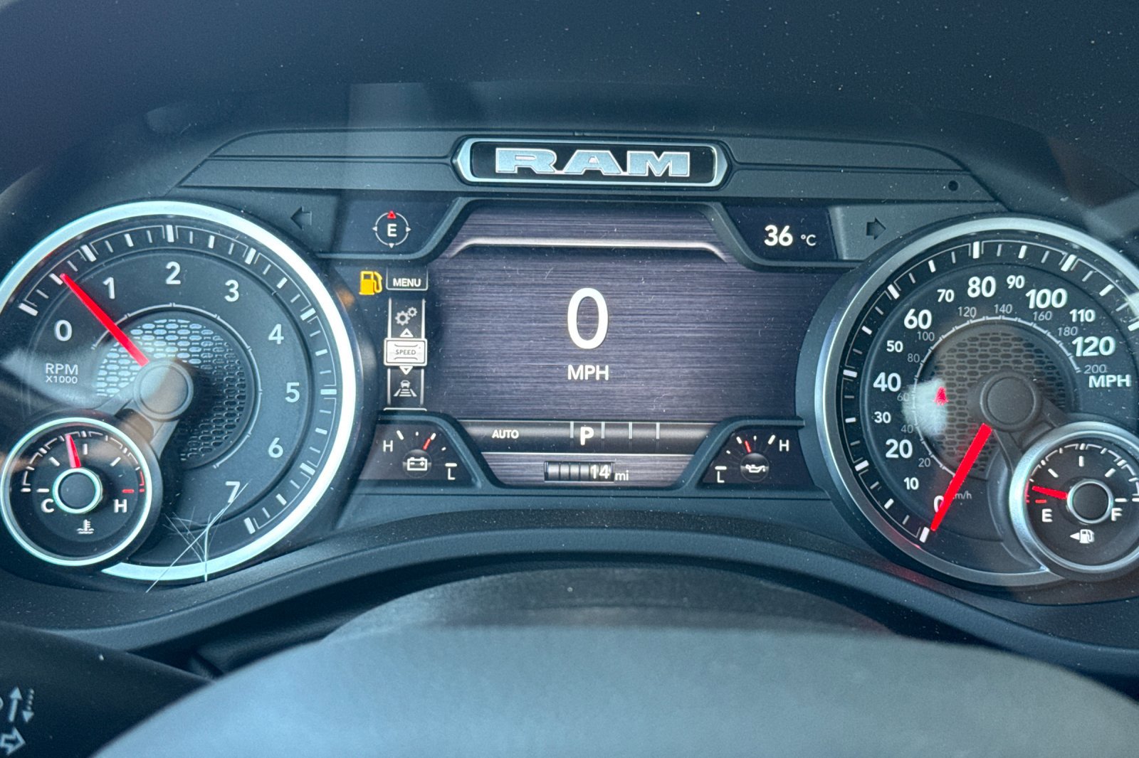 New 2026 RAM 1500 Laramie AWD/4WD image 23