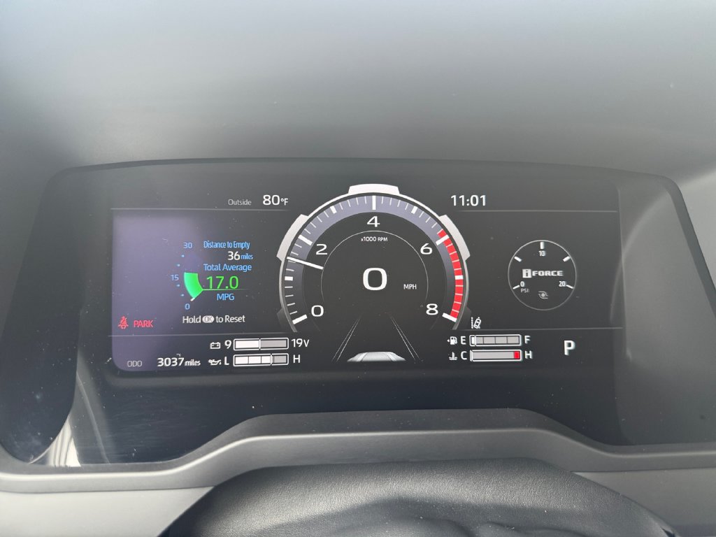 Used 2025 Toyota Tundra Platinum AWD/4WD image 24