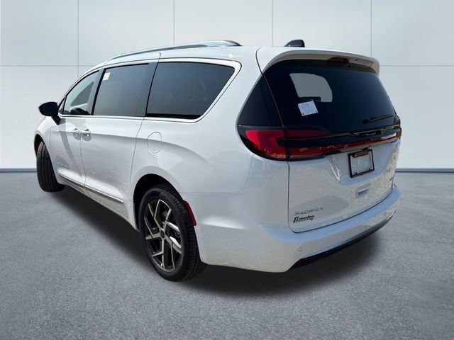 New 2027 Chrysler Pacifica Pinnacle AWD/4WD video 2
