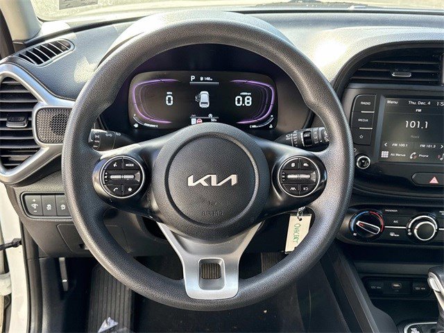 Certified 2023 Kia Soul LX w/ LX Technology Package image 18