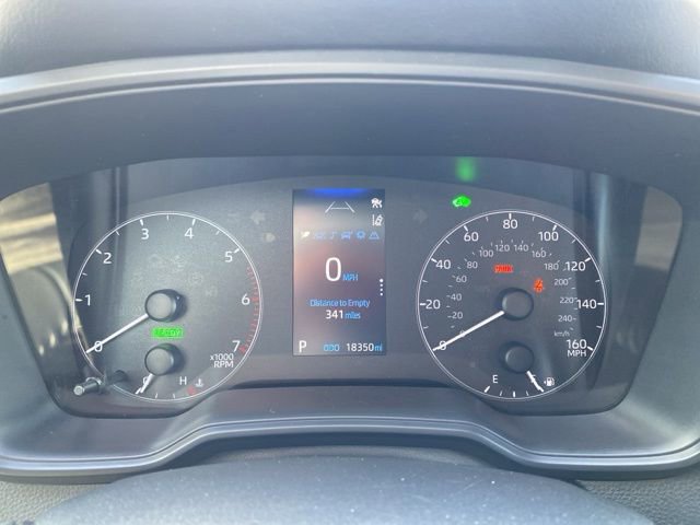 Certified 2024 Toyota Corolla SE w/ SE Package image 6