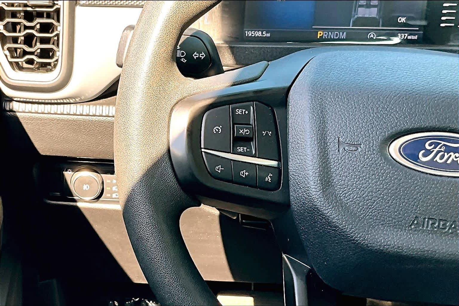 Used 2024 Ford Ranger XL image 23