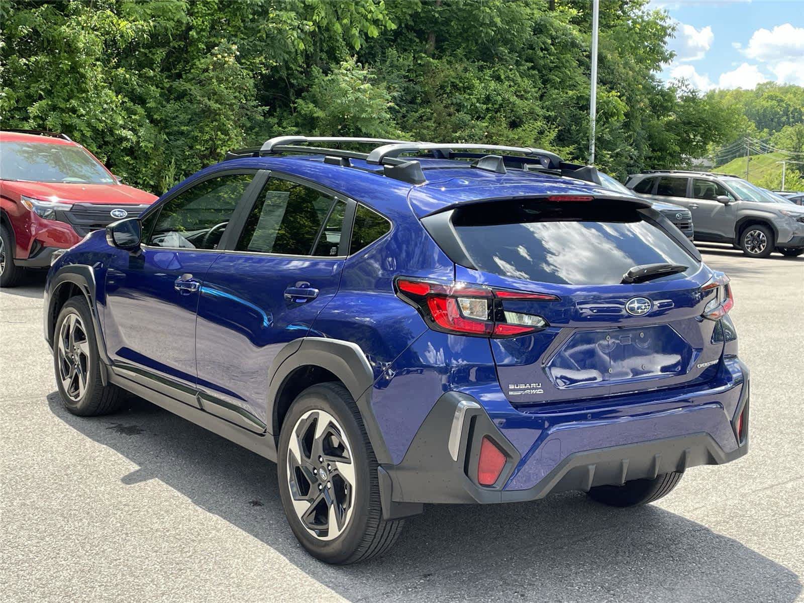 Used 2024 Subaru Crosstrek 2.5i Limited AWD/4WD image 3