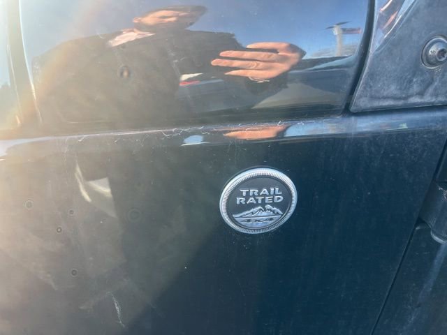 Used 2015 Jeep Wrangler Unlimited Sport w/ Connectivity Group image 11