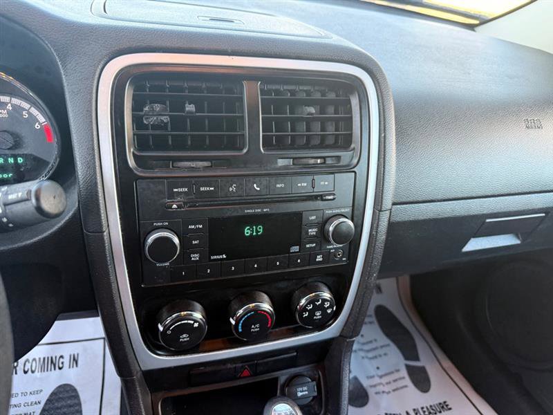 Used 2010 Dodge Caliber Mainstreet image 13