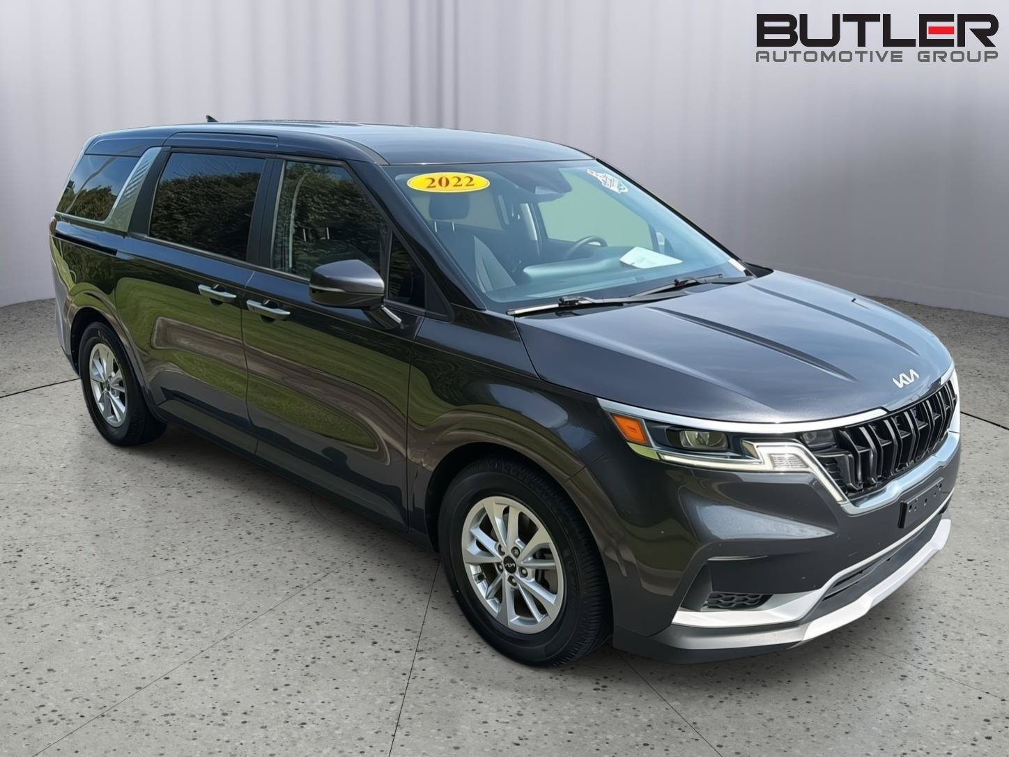 Used 2022 Kia Carnival LX FWD image 7