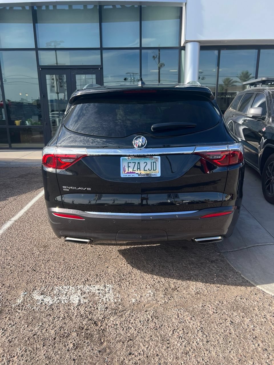Used 2024 Buick Enclave Premium w/ Experience Buick Package AWD/4WD image 18