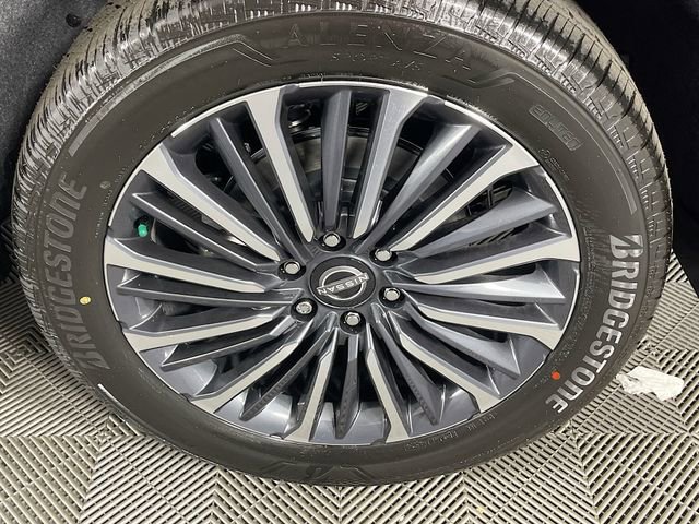 New 2025 Nissan Armada Platinum Reserve image 21