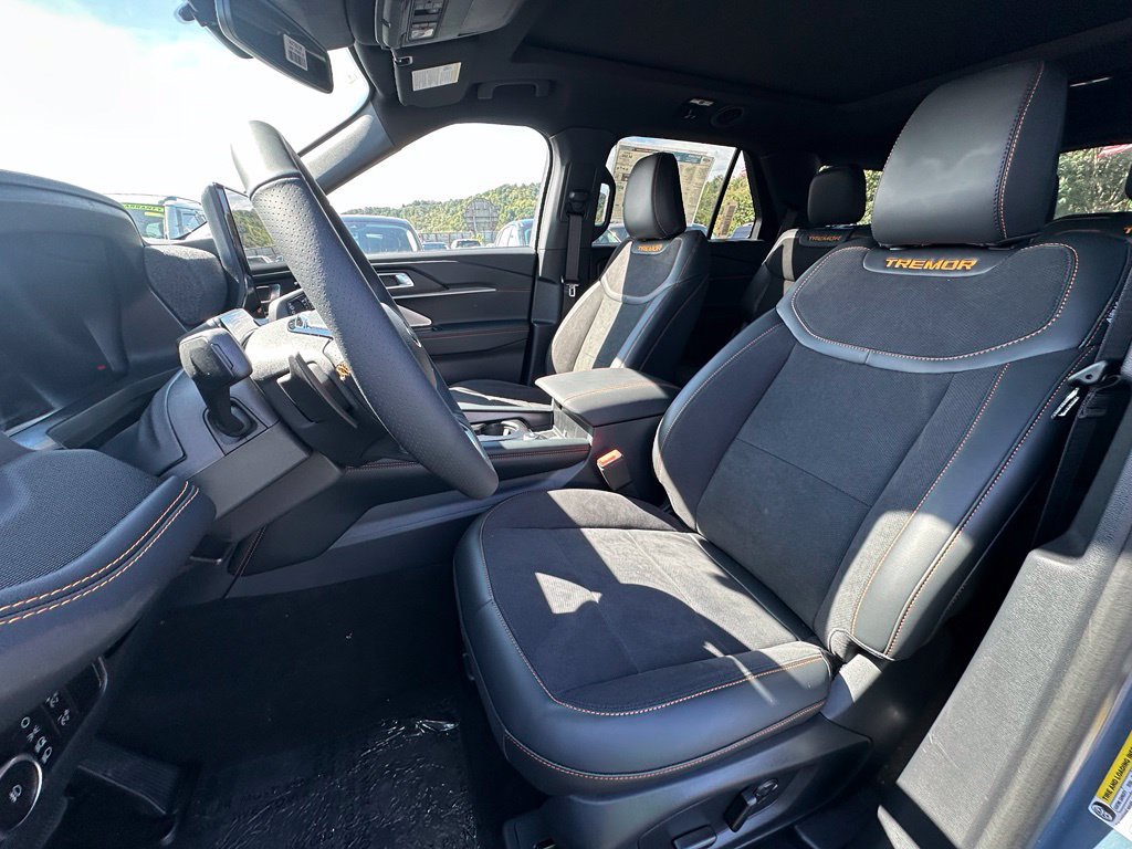 New 2026 Ford Explorer Tremor w/ Tremor Ultimate Package AWD/4WD image 16