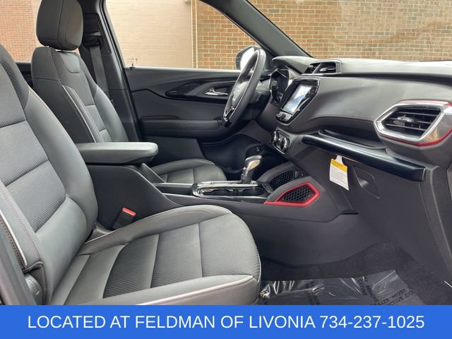 Certified 2023 Chevrolet TrailBlazer RS w/ Sun and Liftgate Package AWD/4WD image 28