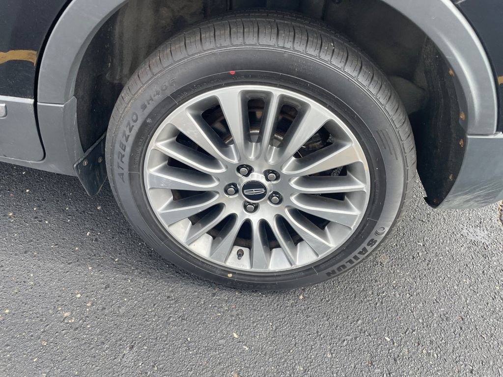 Used 2018 Lincoln MKC Reserve w/ Class II Trailer Tow Package AWD/4WD image 11