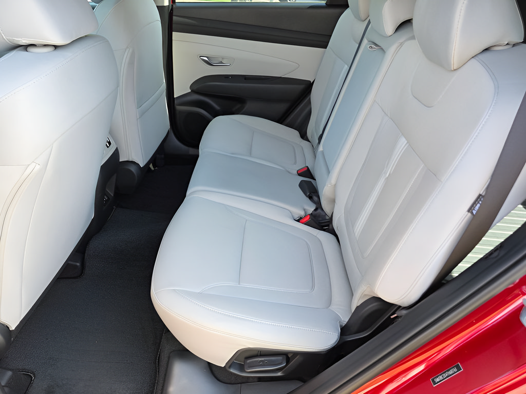 New 2026 Hyundai Tucson SEL Plus AWD/4WD image 9