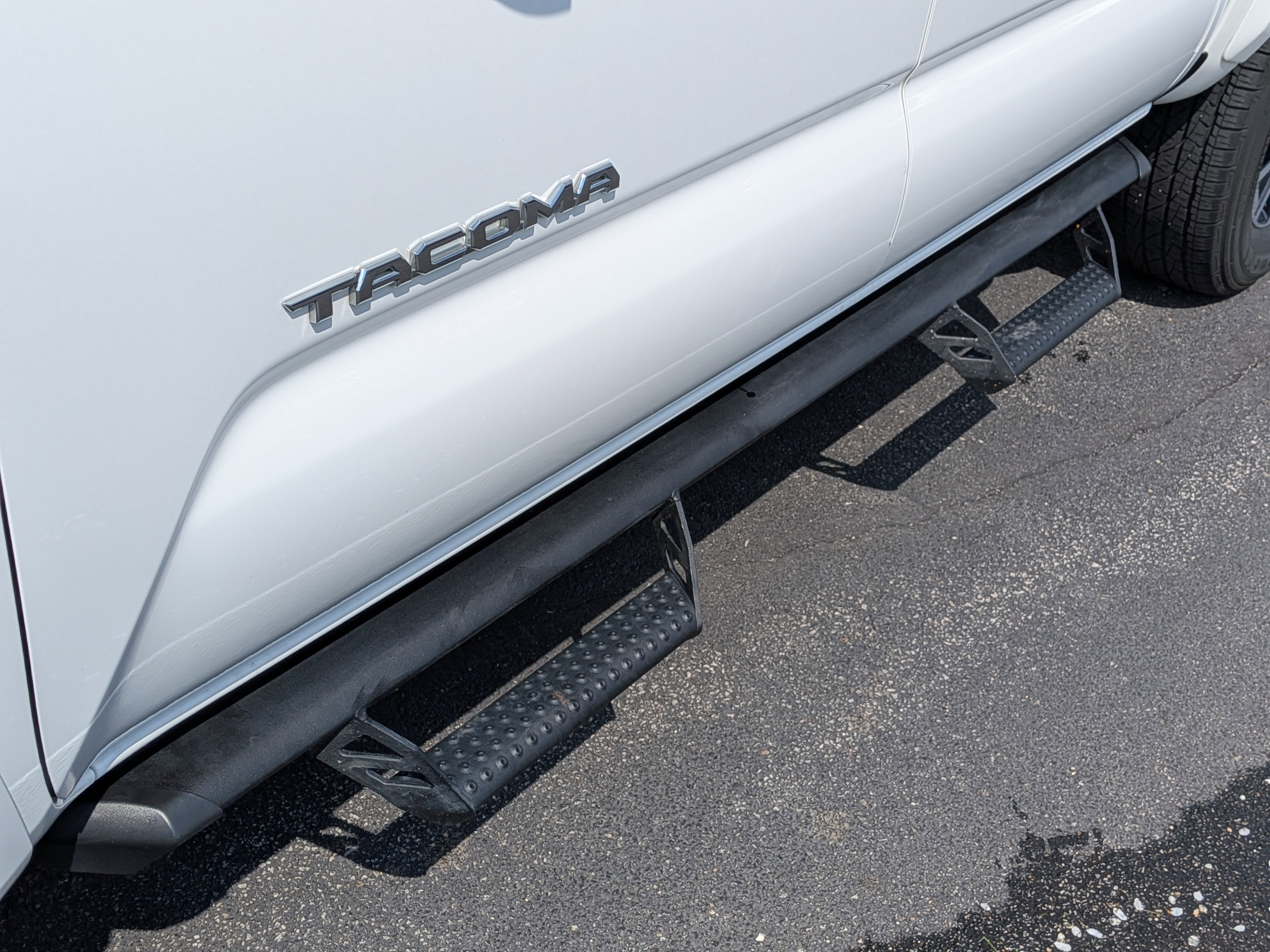 Used 2021 Toyota Tacoma TRD Sport w/ TRD Premium Sport Package image 12