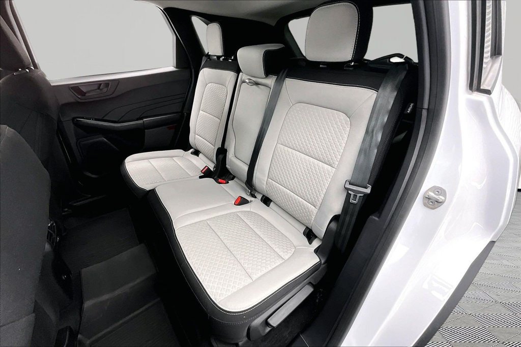 Certified 2023 Ford Escape Active w/ Cold Weather Package FWD image 26