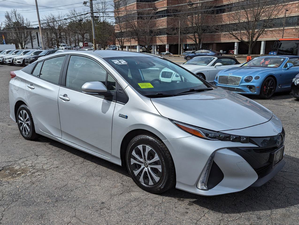 Used 2022 Toyota Prius Prime XLE image 5