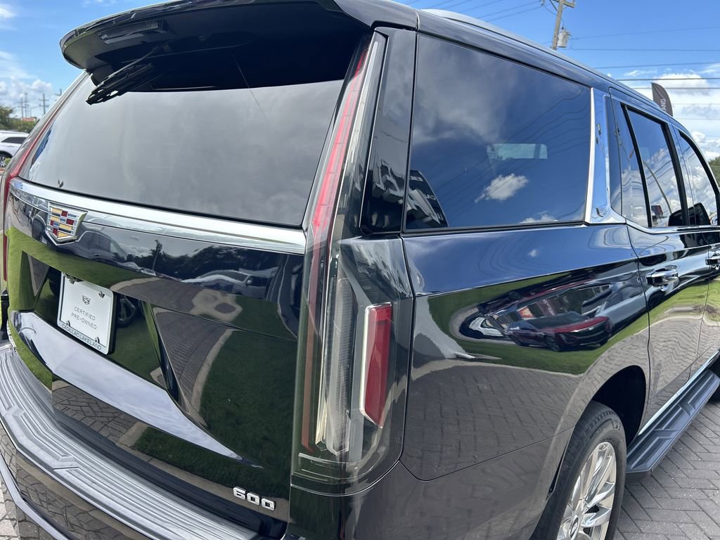 Certified 2021 Cadillac Escalade Premium Luxury image 8