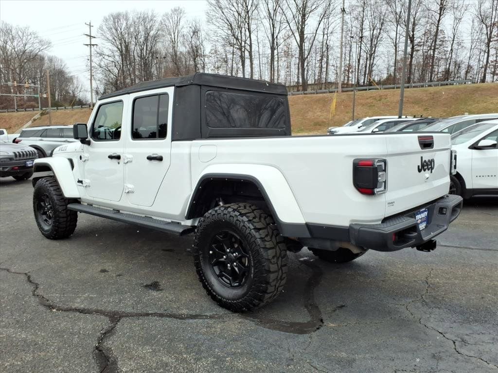 Used 2021 Jeep Gladiator Willys image 5