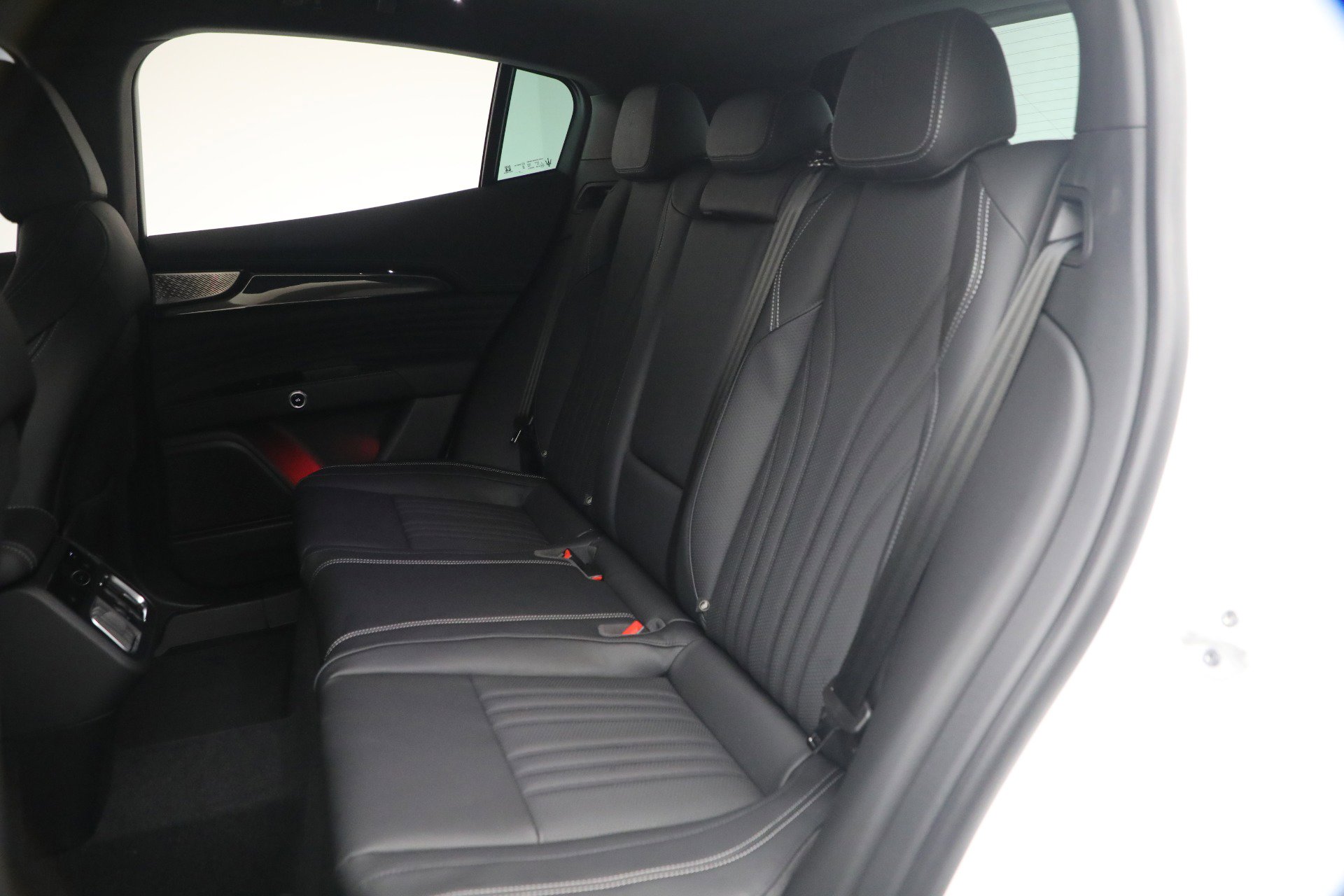 New 2026 Maserati Grecale Modena image 19