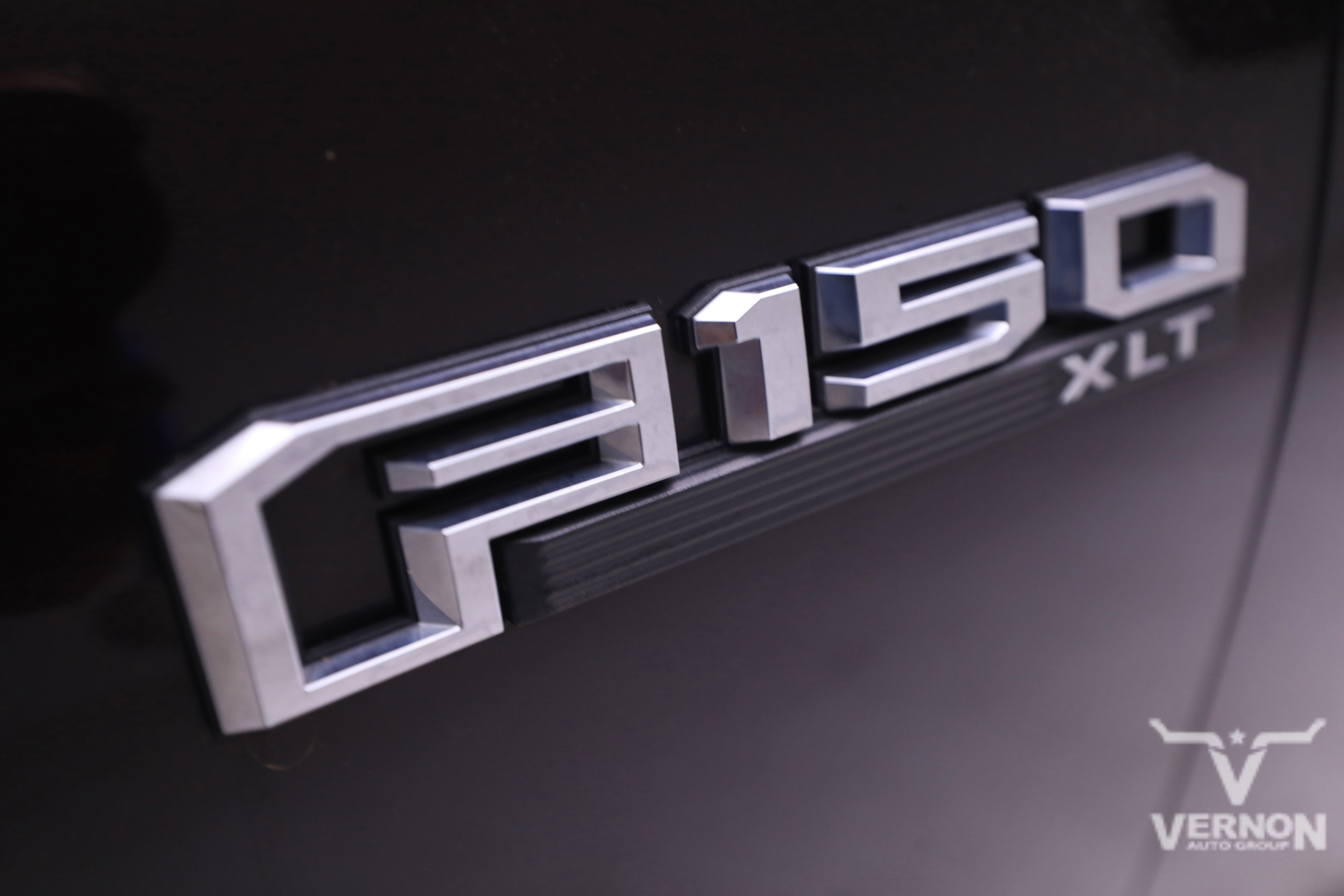 Used 2019 Ford F150 XLT w/ Equipment Group 301A Mid image 11